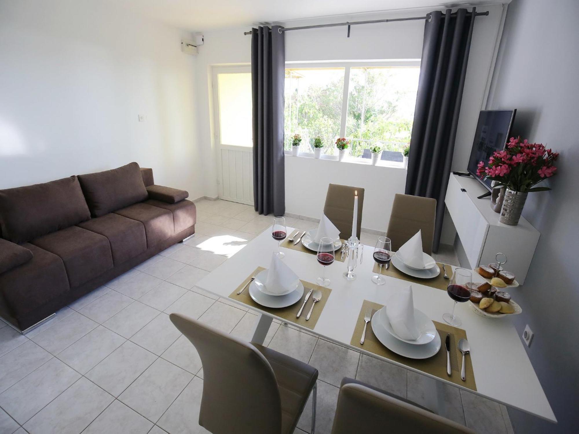 Scenic Holiday Home In Bibinje Near Sea Zewnętrze zdjęcie